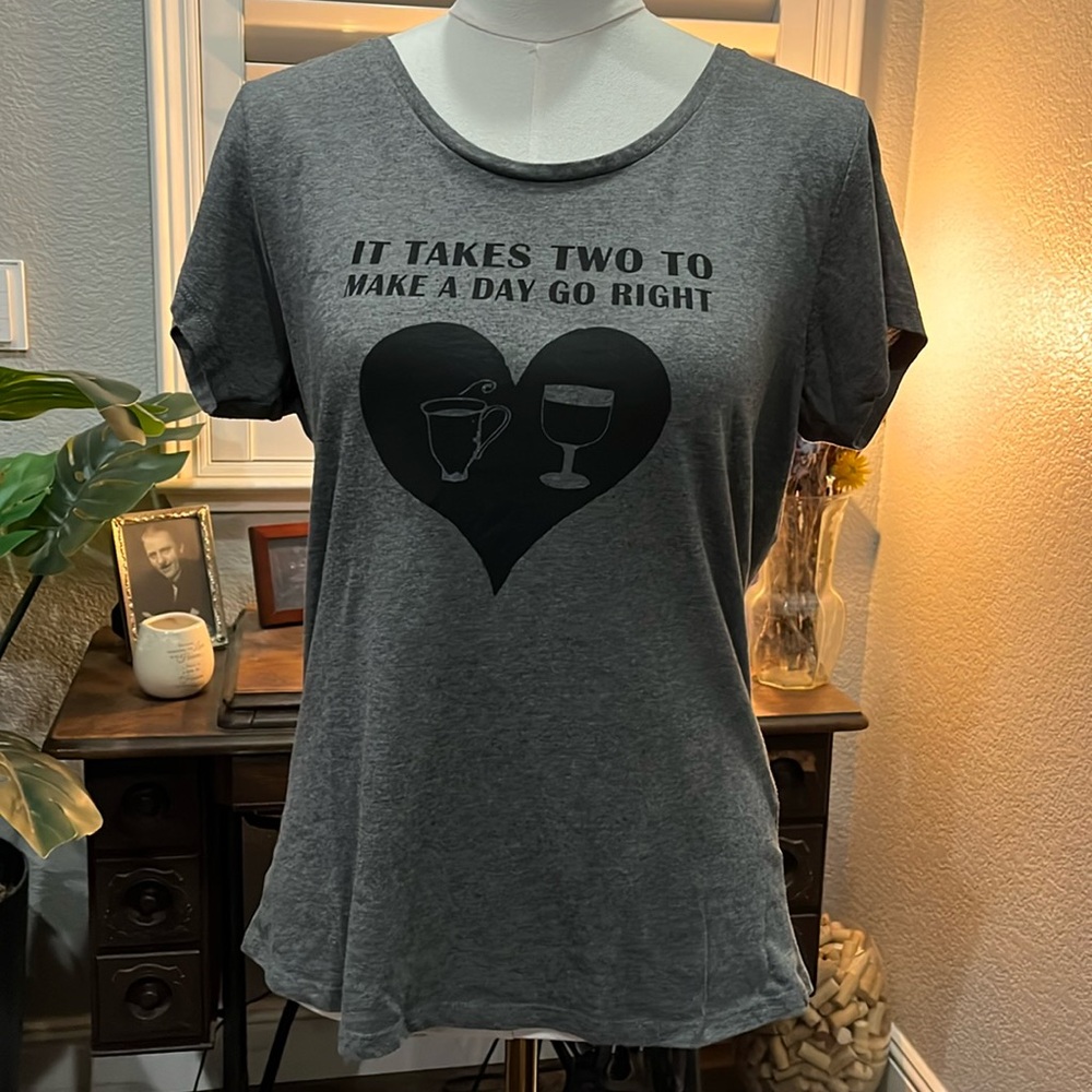 Gray Short Sleeve Tee with Heart Graphic